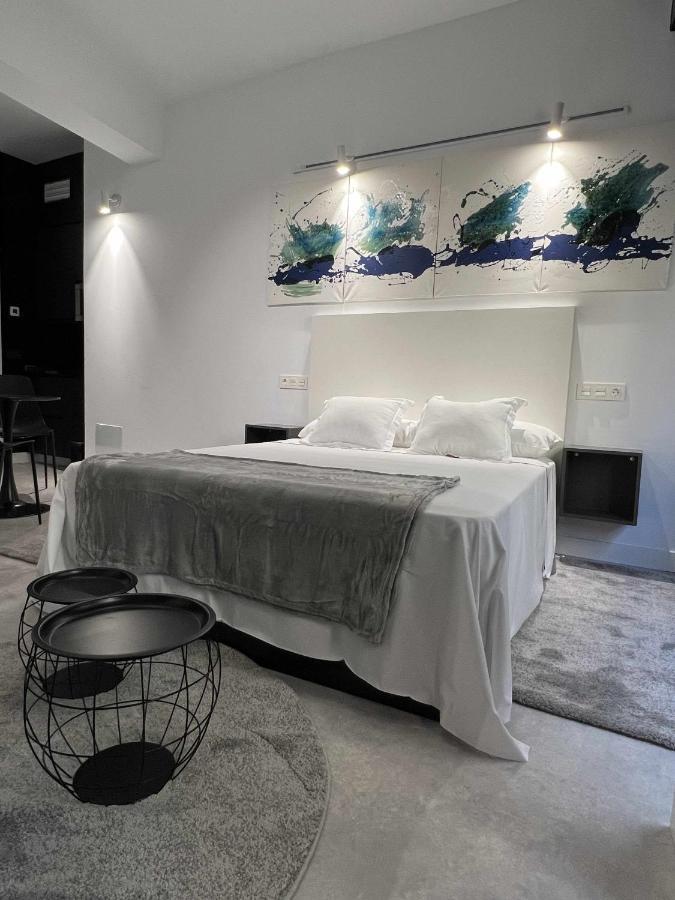 Апартаменти Dama Modern & Luxury Малага Екстер'єр фото
